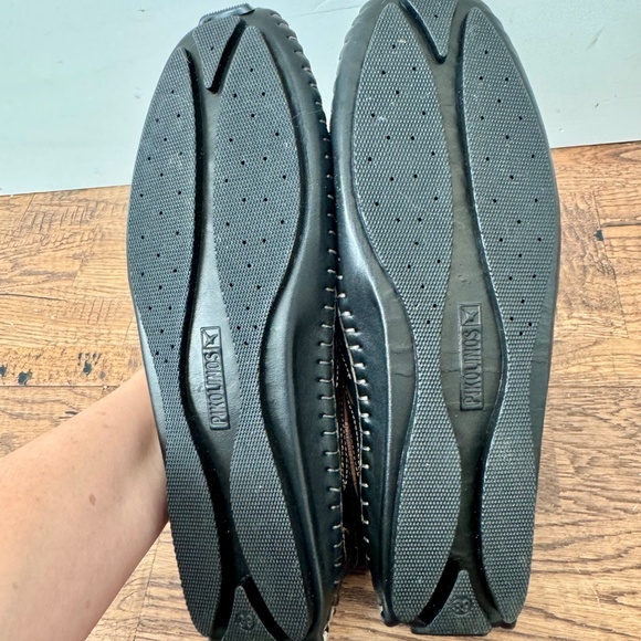 Pikolinos Jerez 578-7399 Black Leather Loafers Shoes Cutouts Women's Size 8 8.5 - Picture 7 of 9